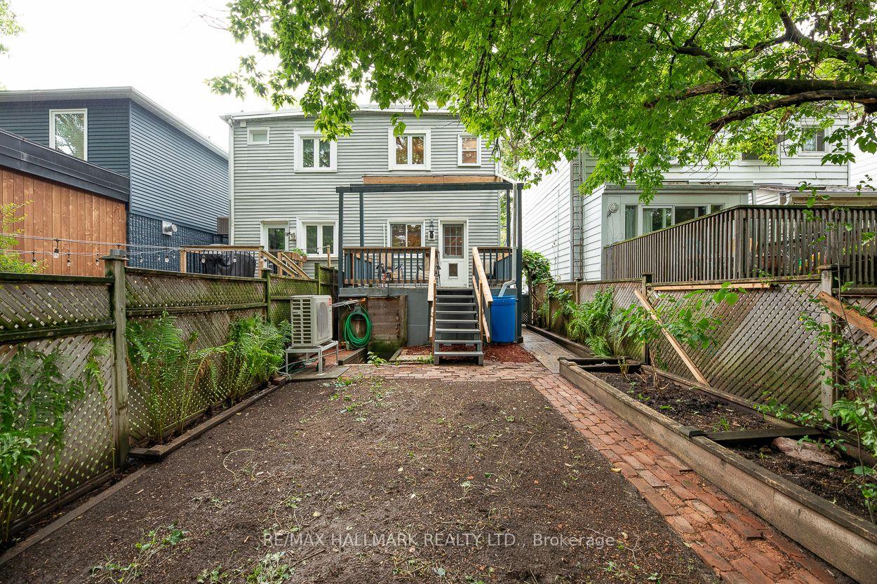 Photo 43 of 703 Craven Road, Toronto, Greenwood-Coxwell — HOMEH