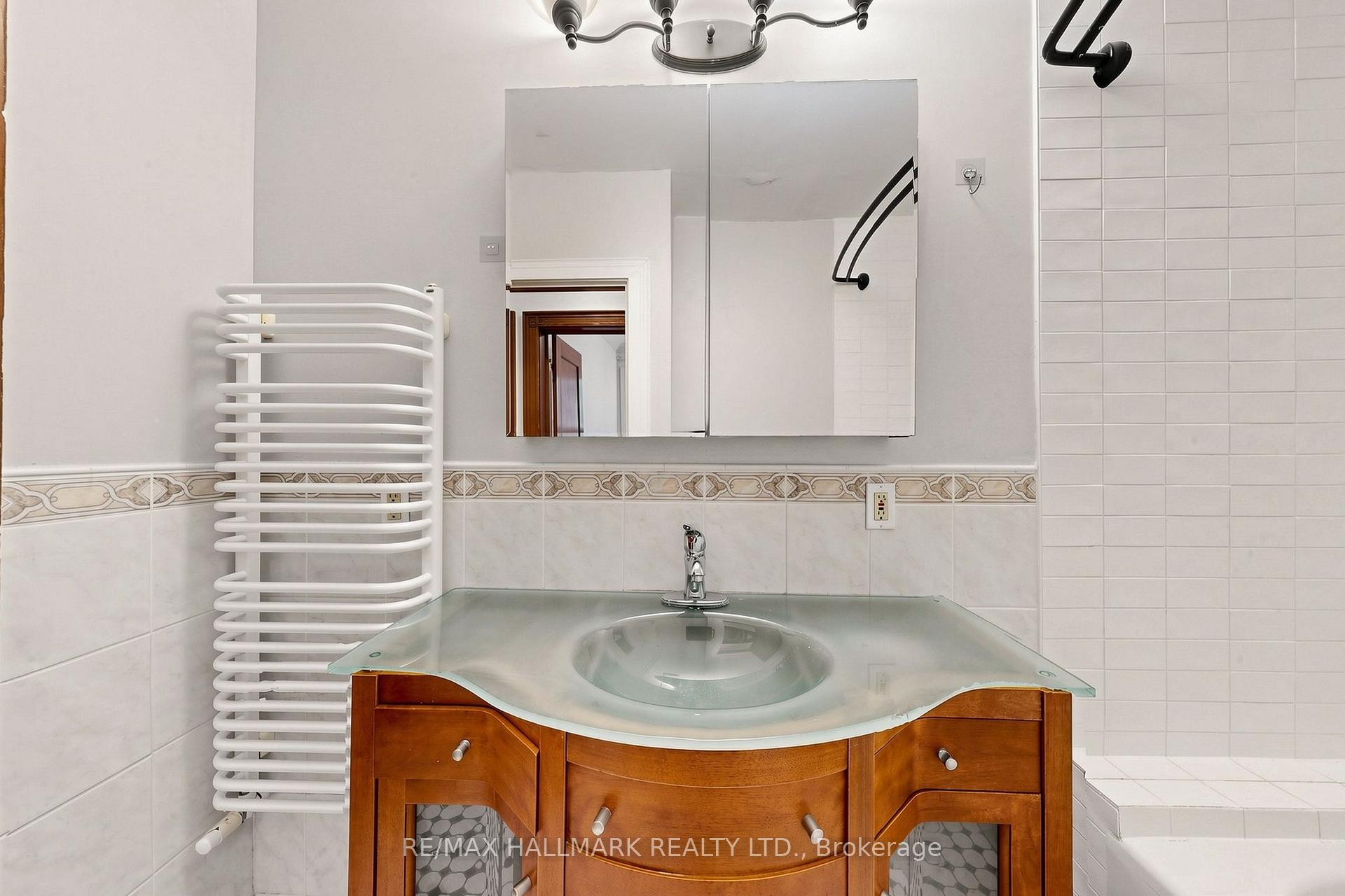 Photo 36 of Unit Main, 166 Cambridge Avenue, Toronto, Playter Estates-Danforth — HOMEH