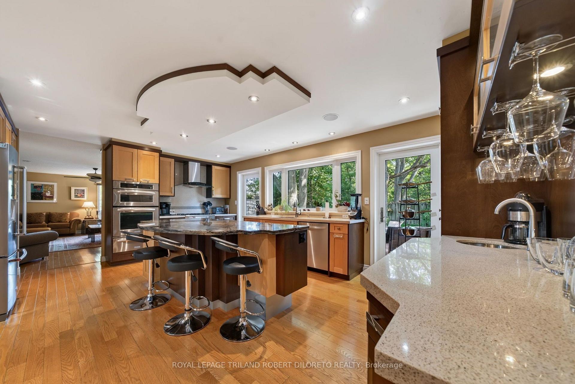 Photo 16 of 39 Westbrook Drive, Middlesex Centre, Kilworth — HOMEH