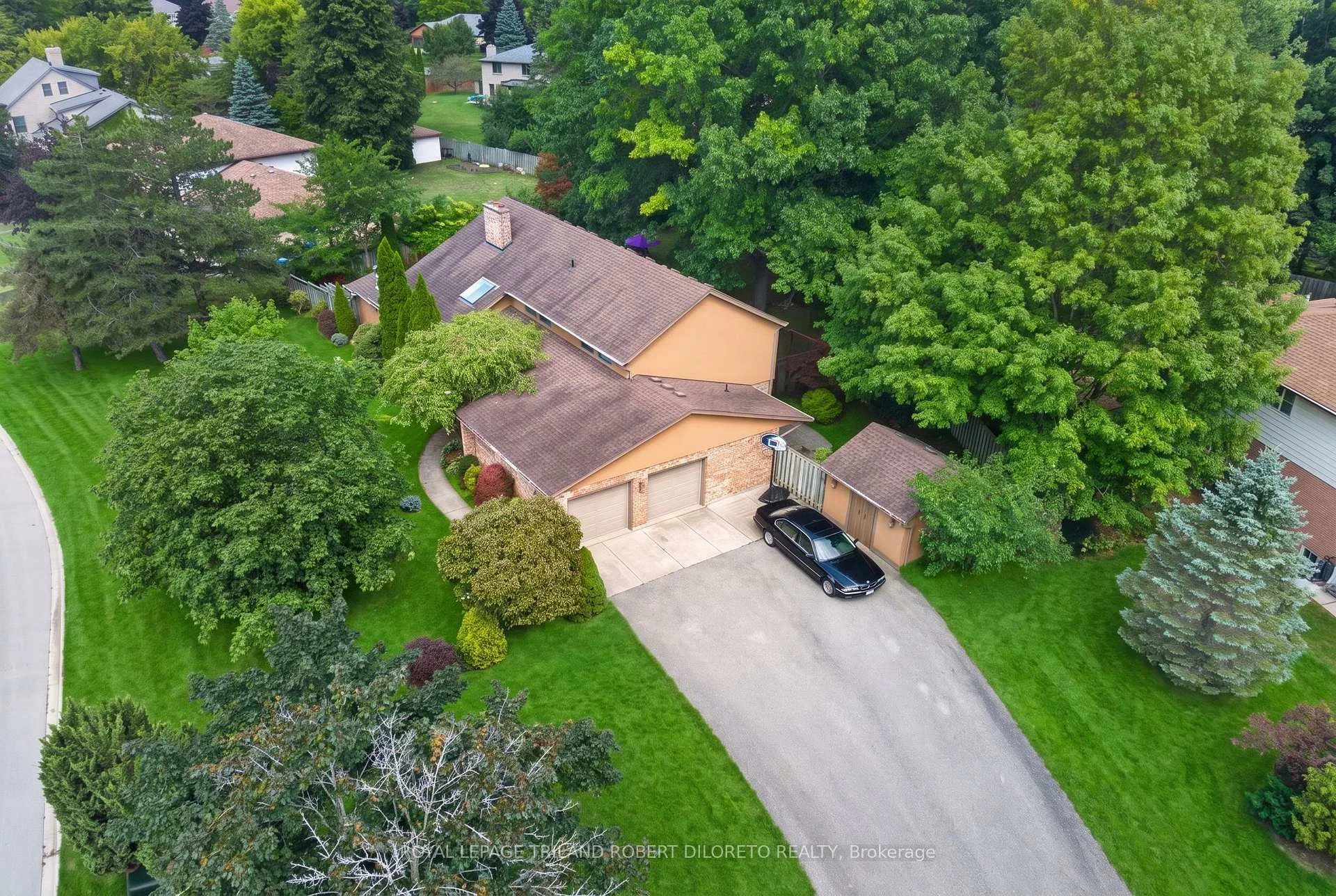 Photo 6 of 39 Westbrook Drive, Middlesex Centre, Kilworth — HOMEH