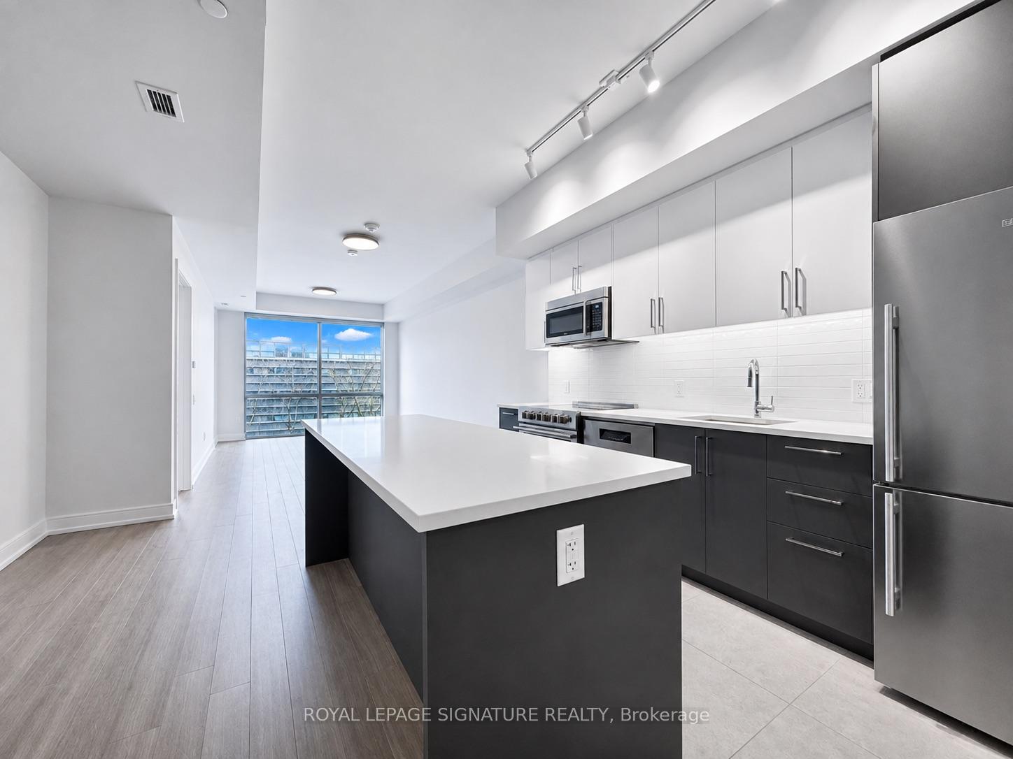 Photo 2 of Unit 314, 664 Spadina Avenue, Toronto, University — HOMEH