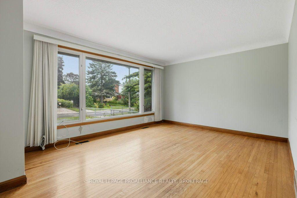 Photo 6 of 59 Campbell Crescent, Kingston, Central City West — HOMEH