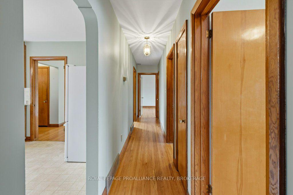 Photo 11 of 59 Campbell Crescent, Kingston, Central City West — HOMEH