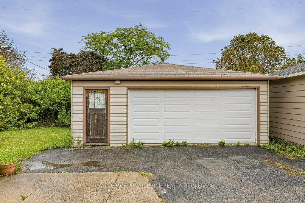 Photo 31 of 59 Campbell Crescent, Kingston, Central City West — HOMEH