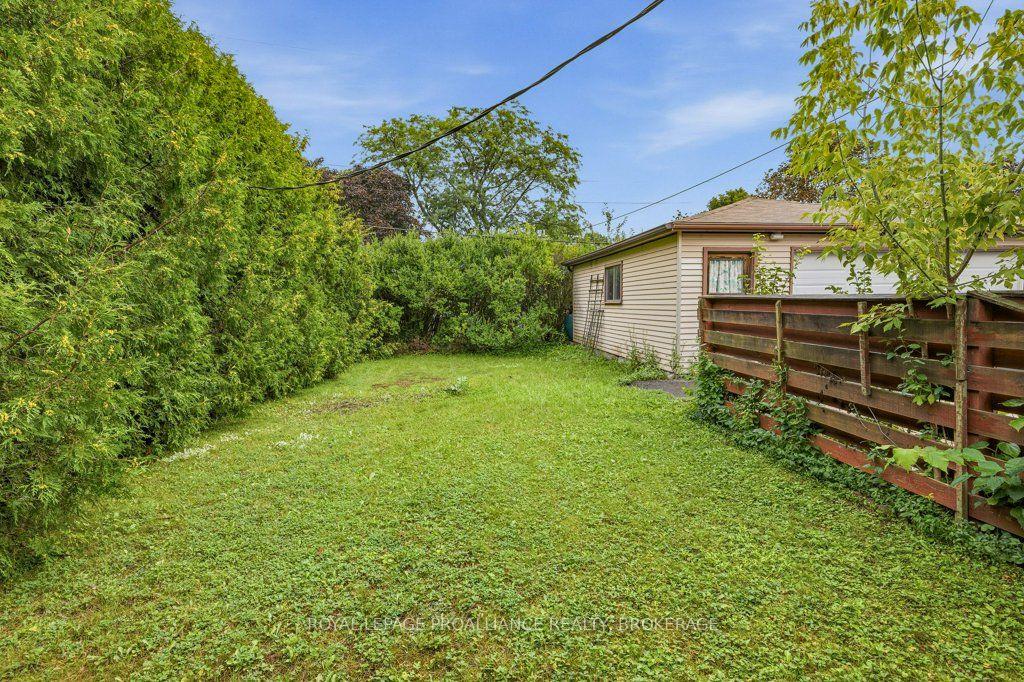 Photo 36 of 59 Campbell Crescent, Kingston, Central City West — HOMEH