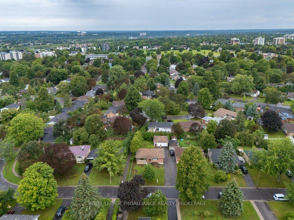 Photo 40 of 59 Campbell Crescent, Kingston, Central City West — HOMEH