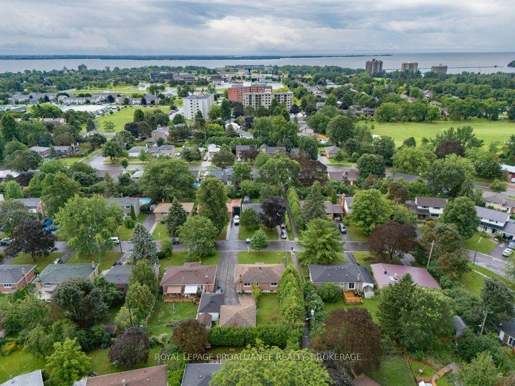 Photo 43 of 59 Campbell Crescent, Kingston, Central City West — HOMEH