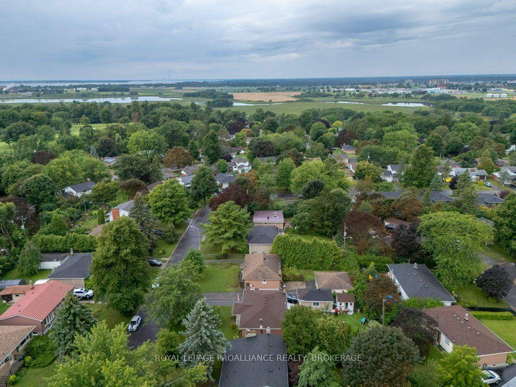 Photo 46 of 59 Campbell Crescent, Kingston, Central City West — HOMEH