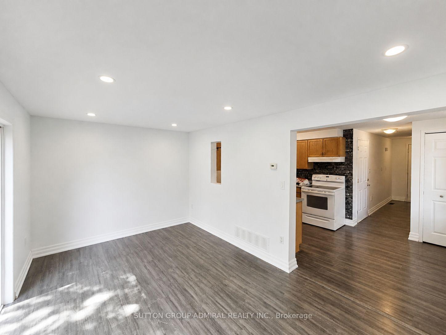 Photo 7 of 1 Seymour Crescent, Barrie, Holly — HOMEH