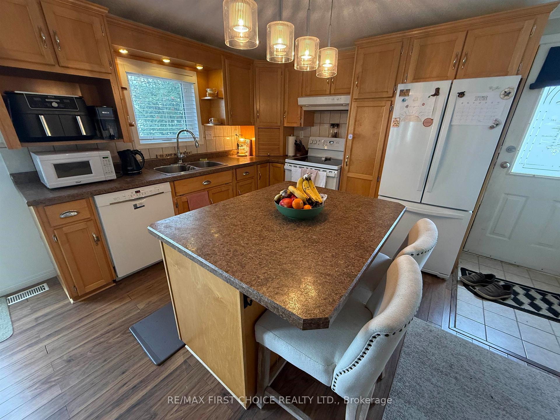 Photo 7 of 144 Lakeshore Drive, Ignace, TB-68 — HOMEH