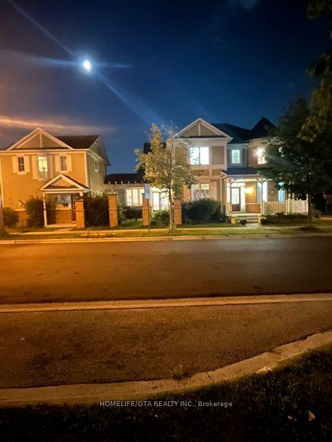 Photo 39 of 19 Wagon Works Street, Markham, Cornell — HOMEH