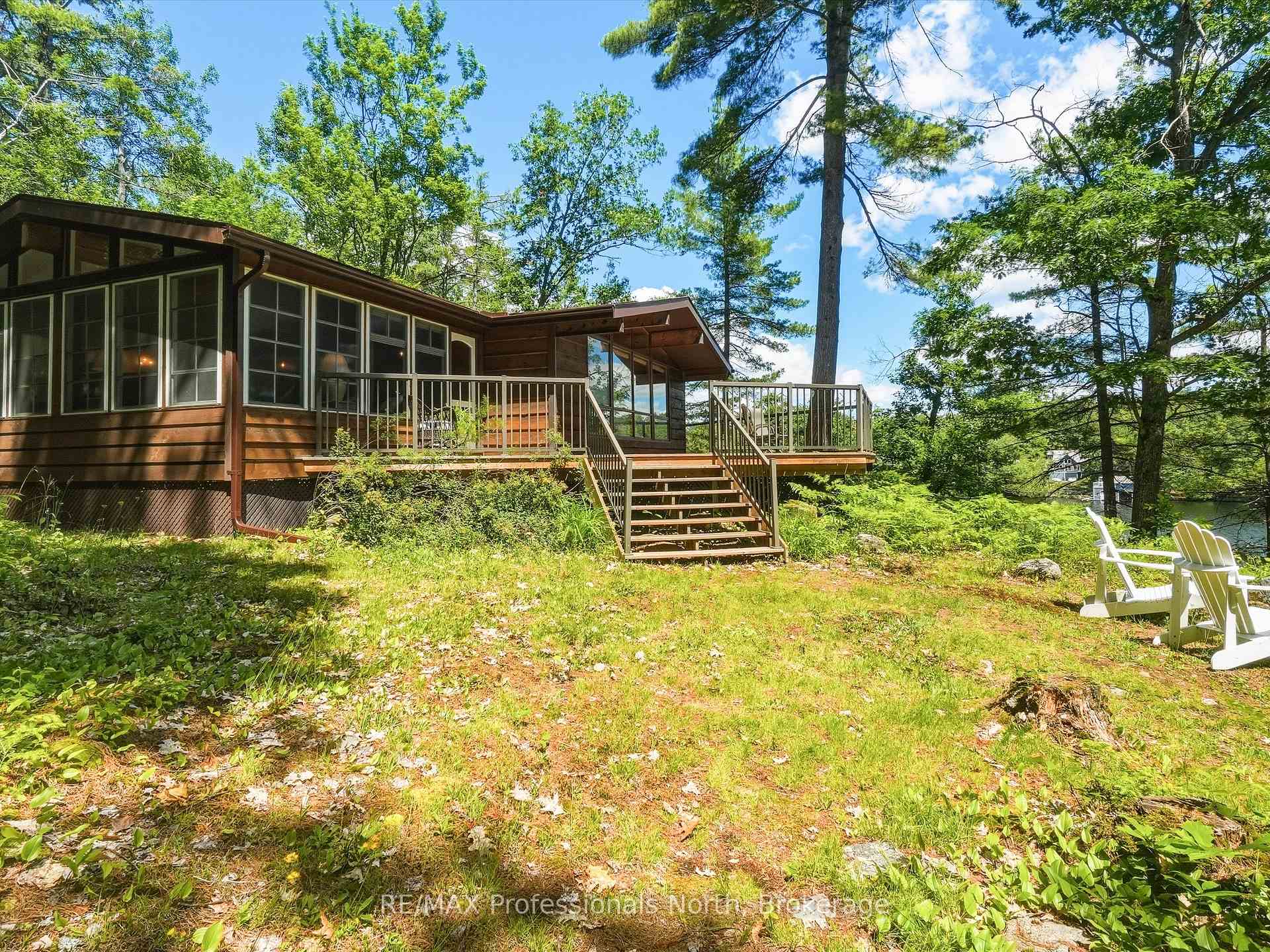 Photo 25 of 23 Taylor Island, Gravenhurst, Muskoka (S) — HOMEH