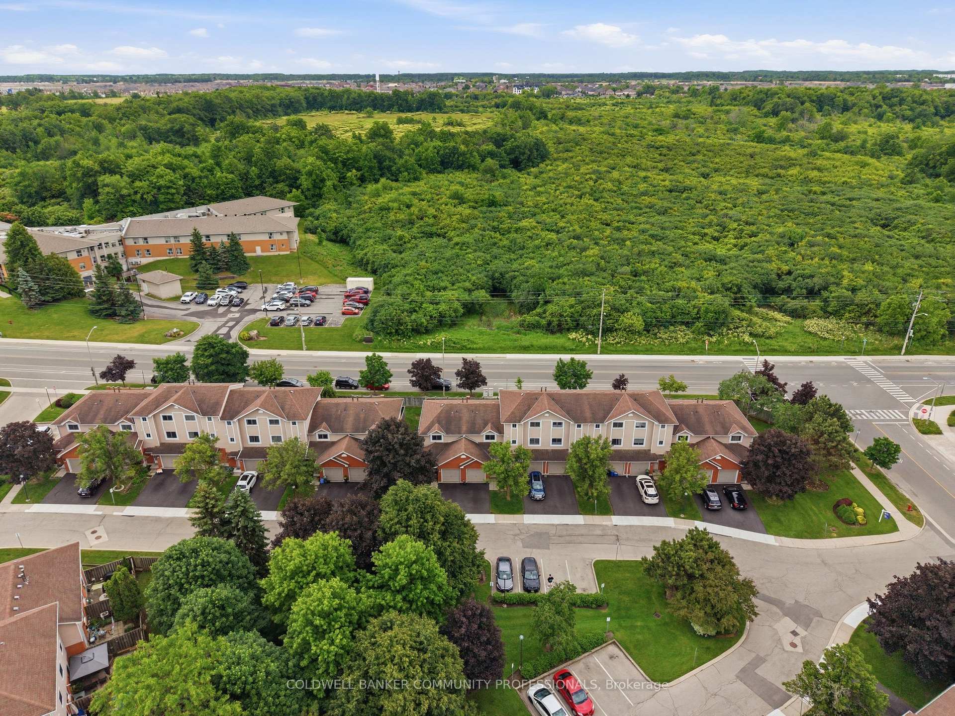 Photo 4 of Unit 46, 386 Highland Road W, Hamilton, Stoney Creek Mountain — HOMEH