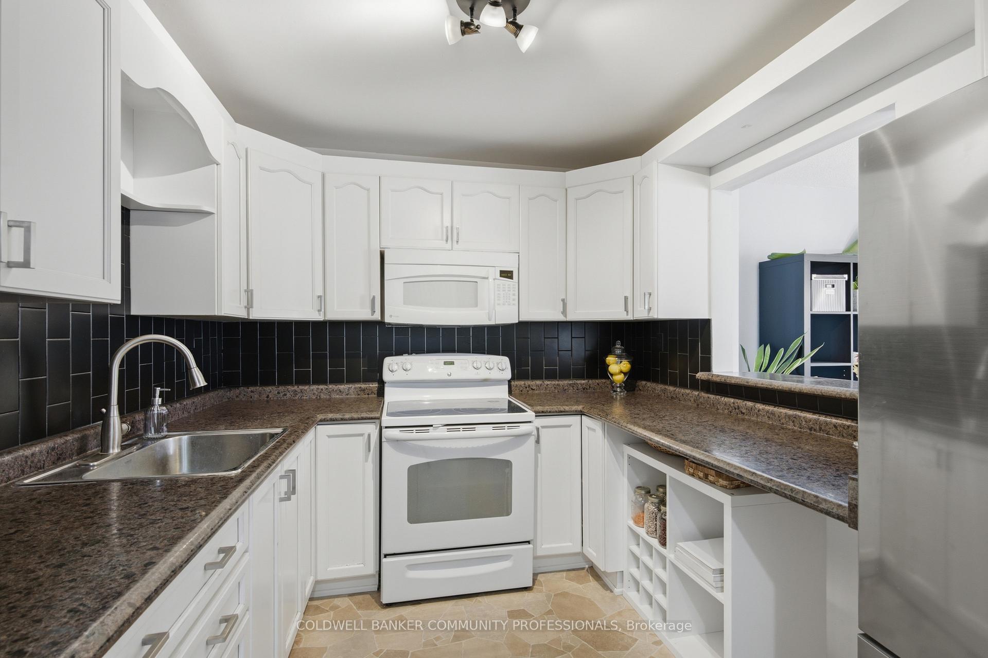 Photo 9 of Unit 46, 386 Highland Road W, Hamilton, Stoney Creek Mountain — HOMEH