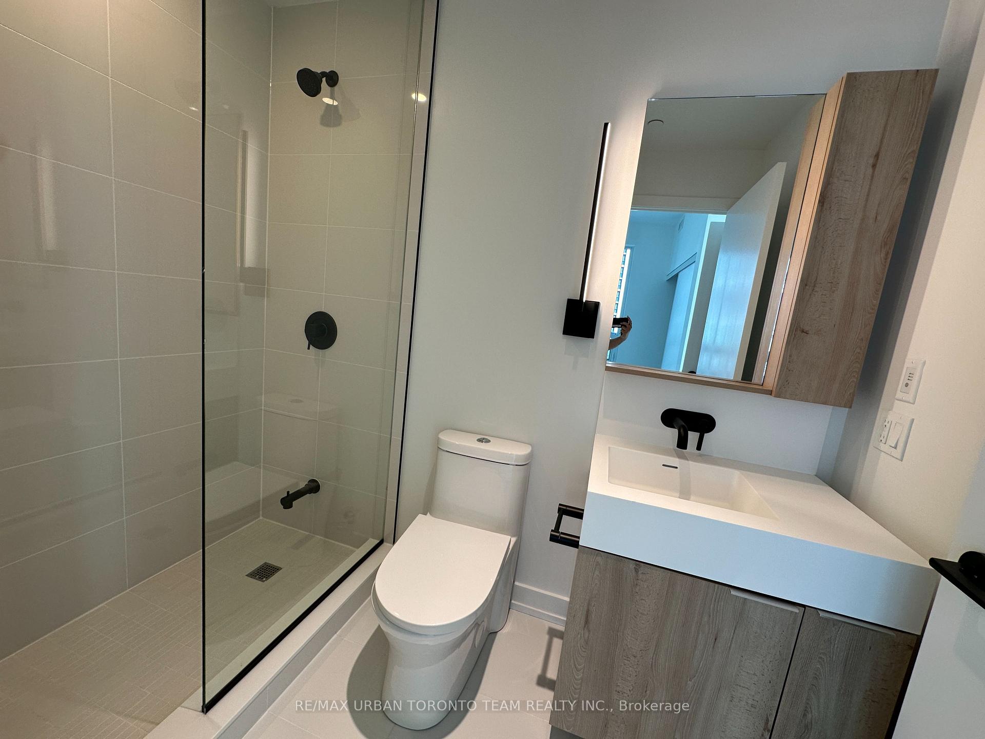Photo 12 of Unit 2602, 117 Broadway Avenue, Toronto, Mount Pleasant West — HOMEH