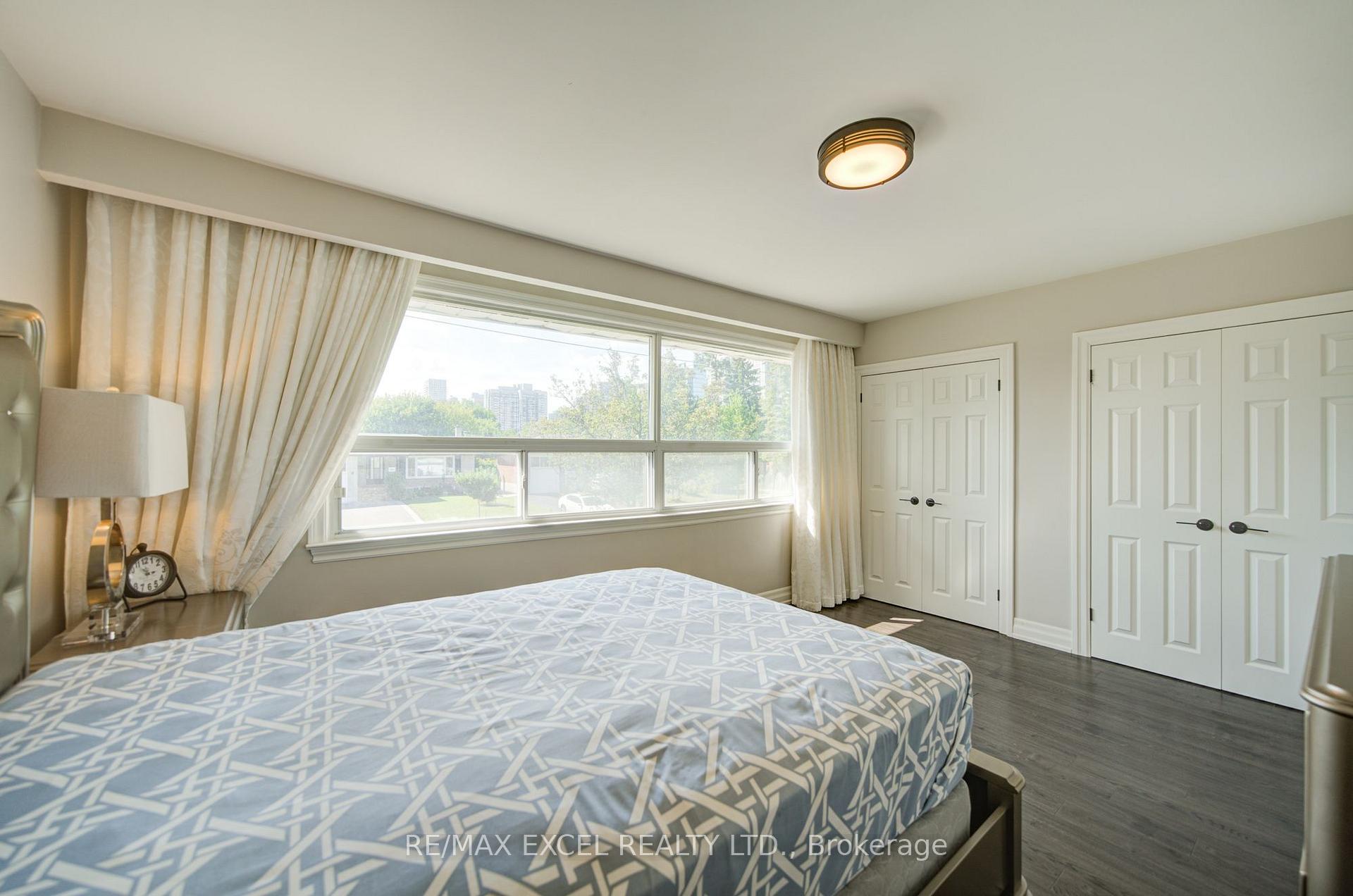 Photo 23 of 6 Averill Crescent, North York, Newtonbrook East — HOMEH