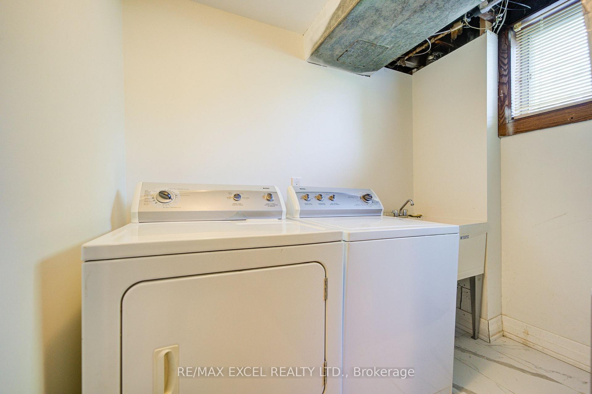 Photo 44 of 6 Averill Crescent, North York, Newtonbrook East — HOMEH