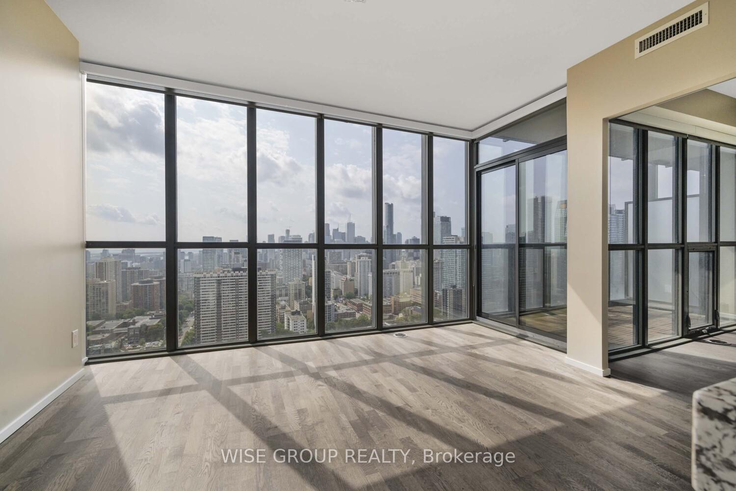 Photo 3 of Unit 3202, 101 Charles Street E, Toronto, Church-Yonge Corridor — HOMEH