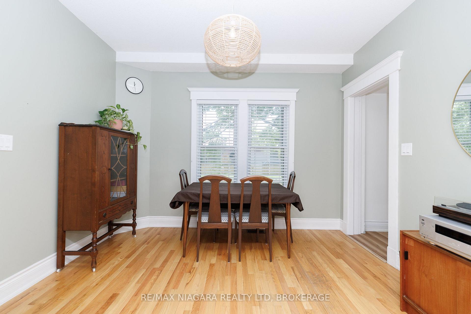 Photo 11 of 164 Kent Street, Port Colborne, Sugarloaf — HOMEH