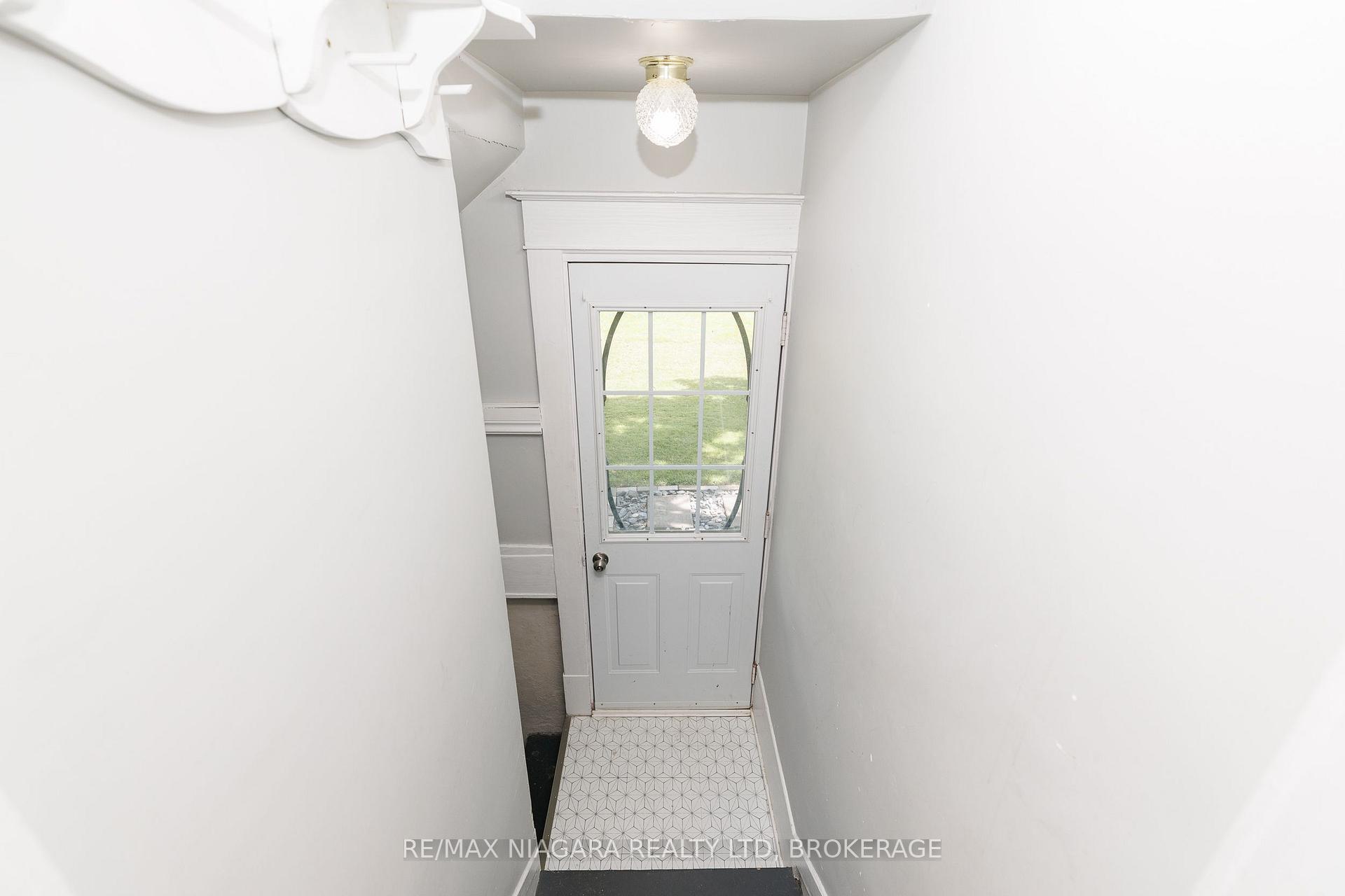 Photo 26 of 164 Kent Street, Port Colborne, Sugarloaf — HOMEH