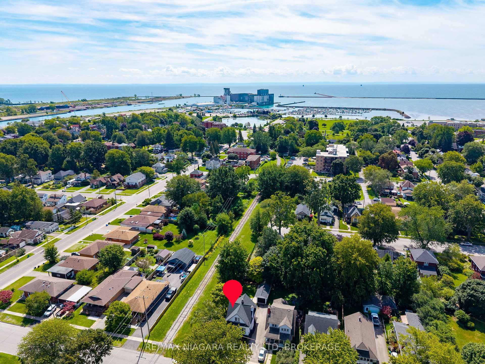 Photo 39 of 164 Kent Street, Port Colborne, Sugarloaf — HOMEH