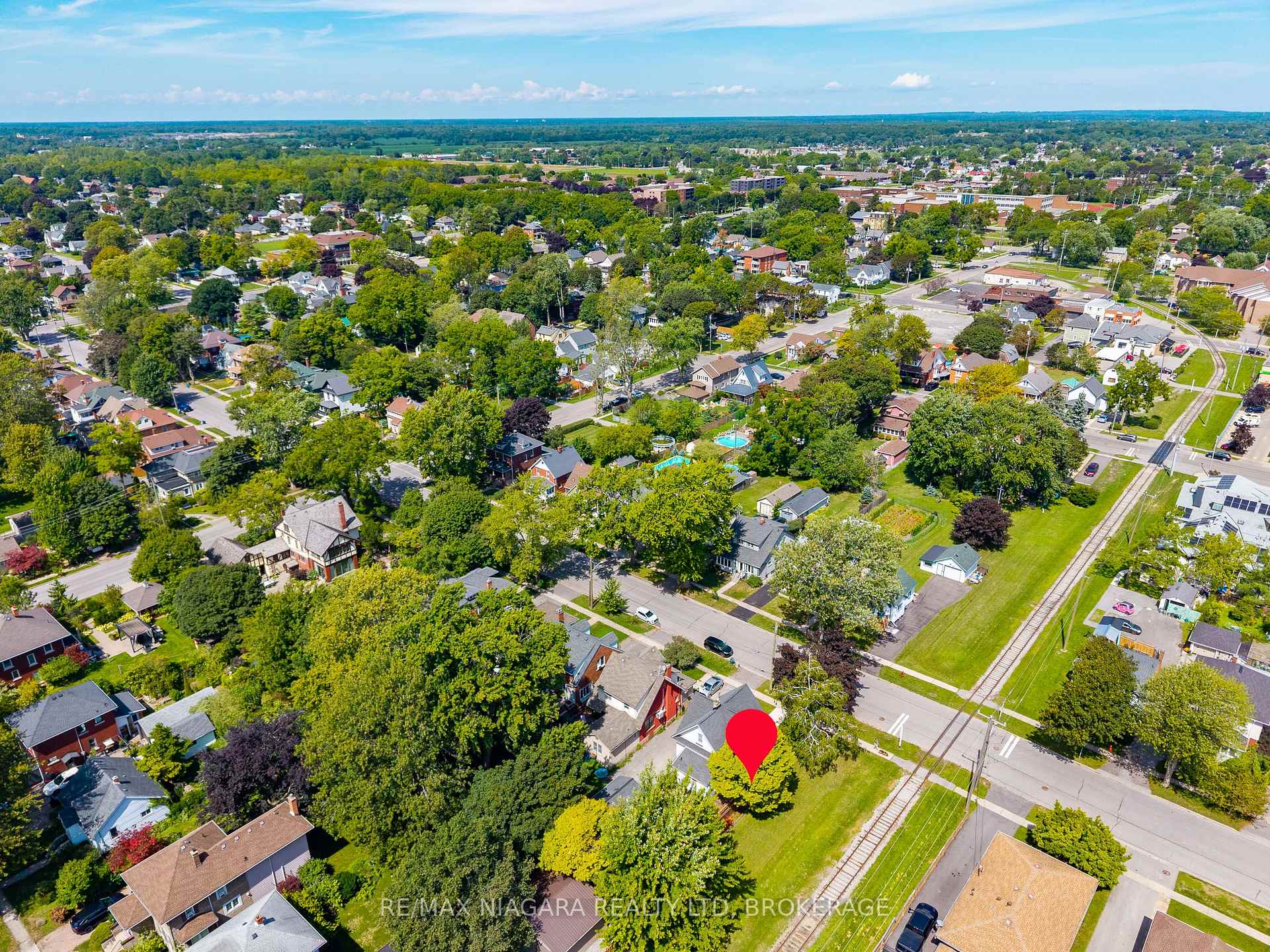 Photo 43 of 164 Kent Street, Port Colborne, Sugarloaf — HOMEH