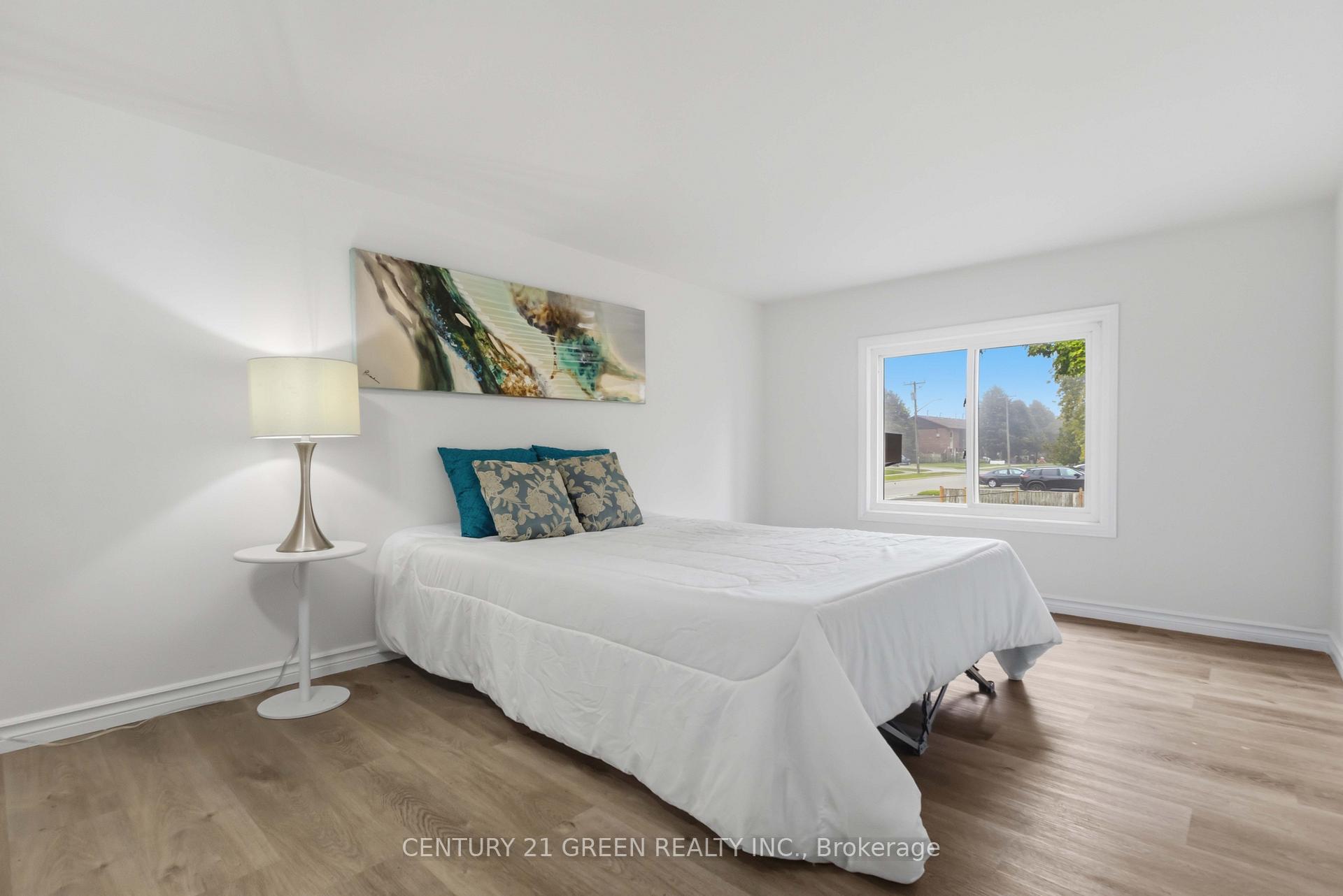 Photo 33 of 1469 Birchcliffe Court, Oshawa, Lakeview — HOMEH
