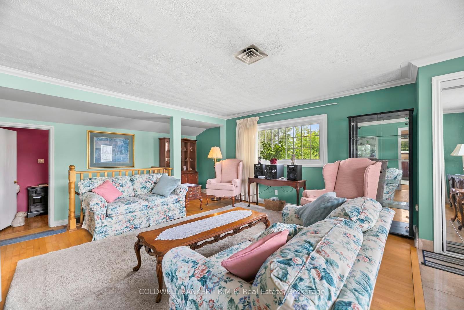 Photo 6 of 455 Campbell Street, Cobourg — HOMEH