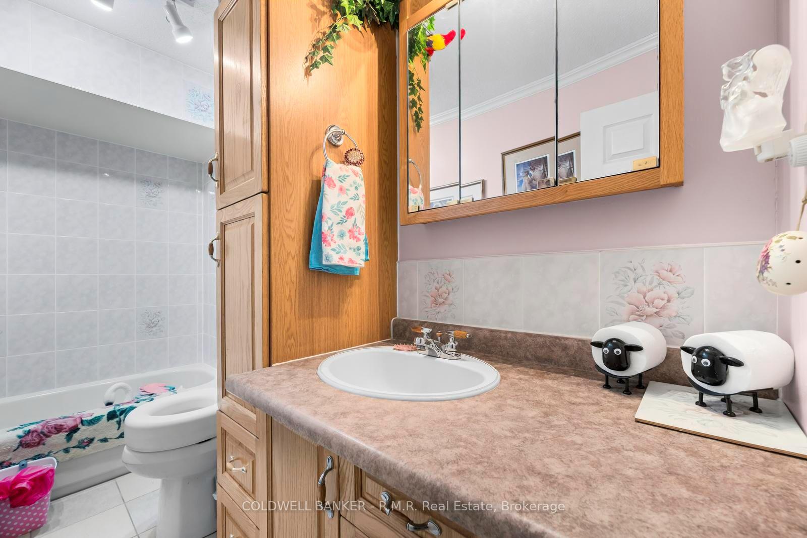 Photo 13 of 455 Campbell Street, Cobourg — HOMEH