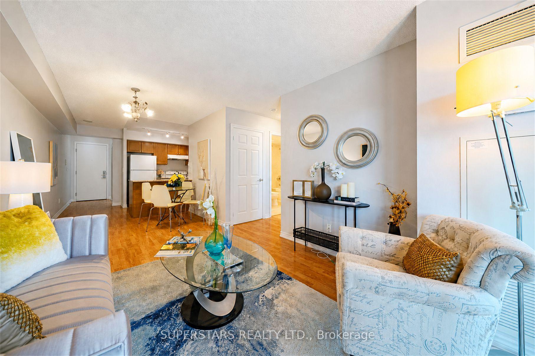 Photo 7 of Unit 1813, 761 Bay Street, Toronto, Bay Street Corridor — HOMEH