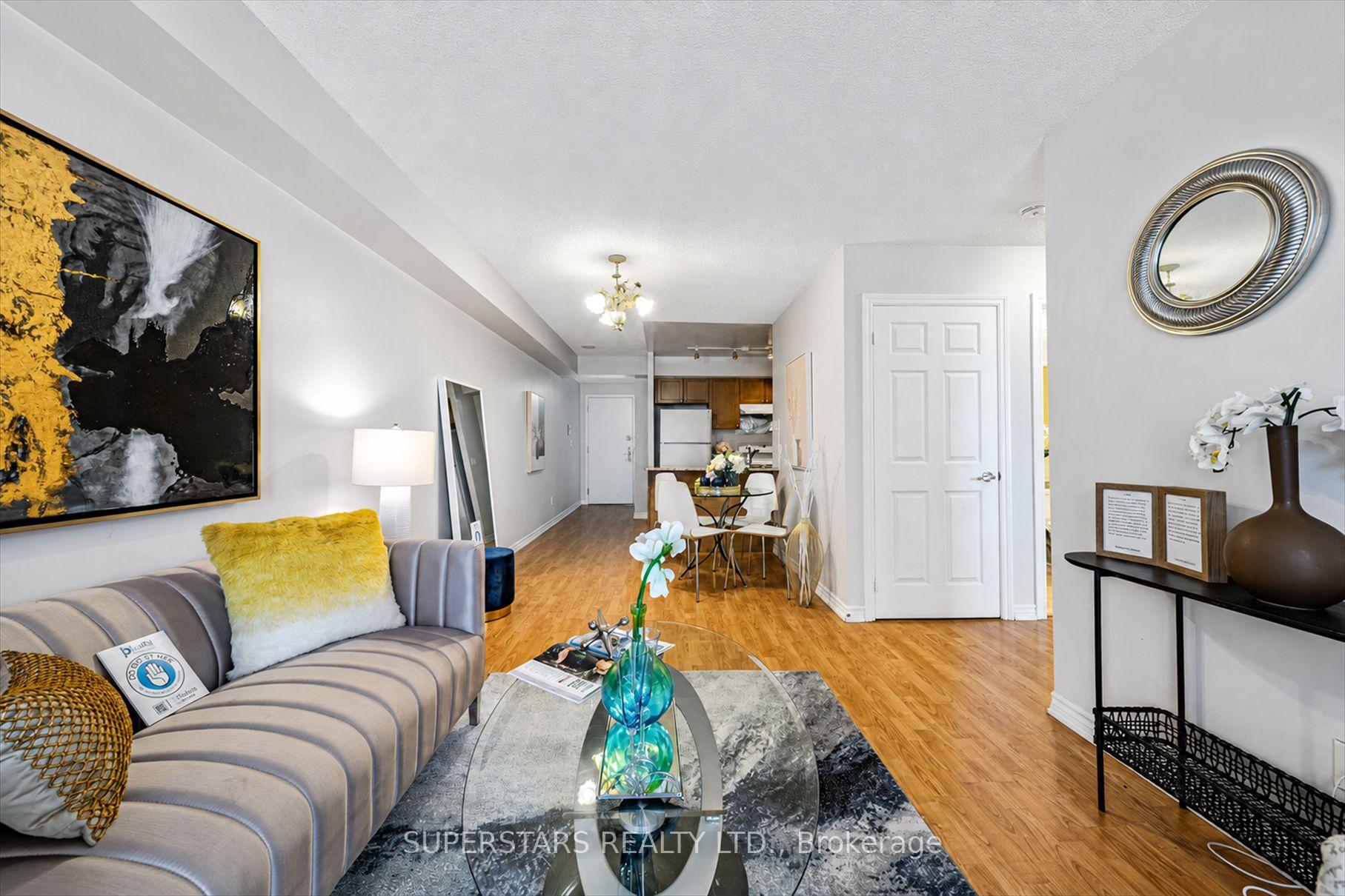 Photo 8 of Unit 1813, 761 Bay Street, Toronto, Bay Street Corridor — HOMEH