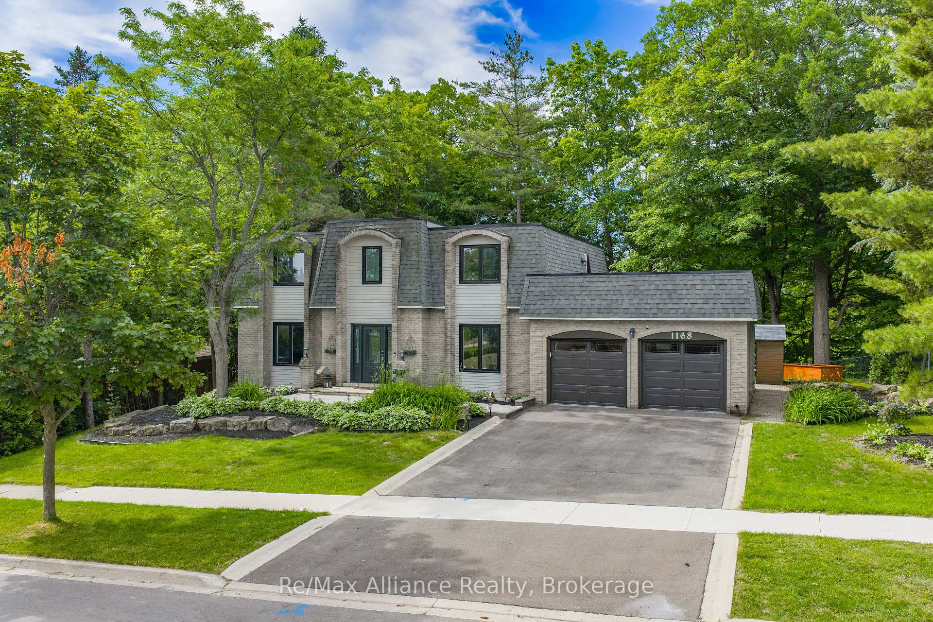 Photo of 1168 Havendale Boulevard