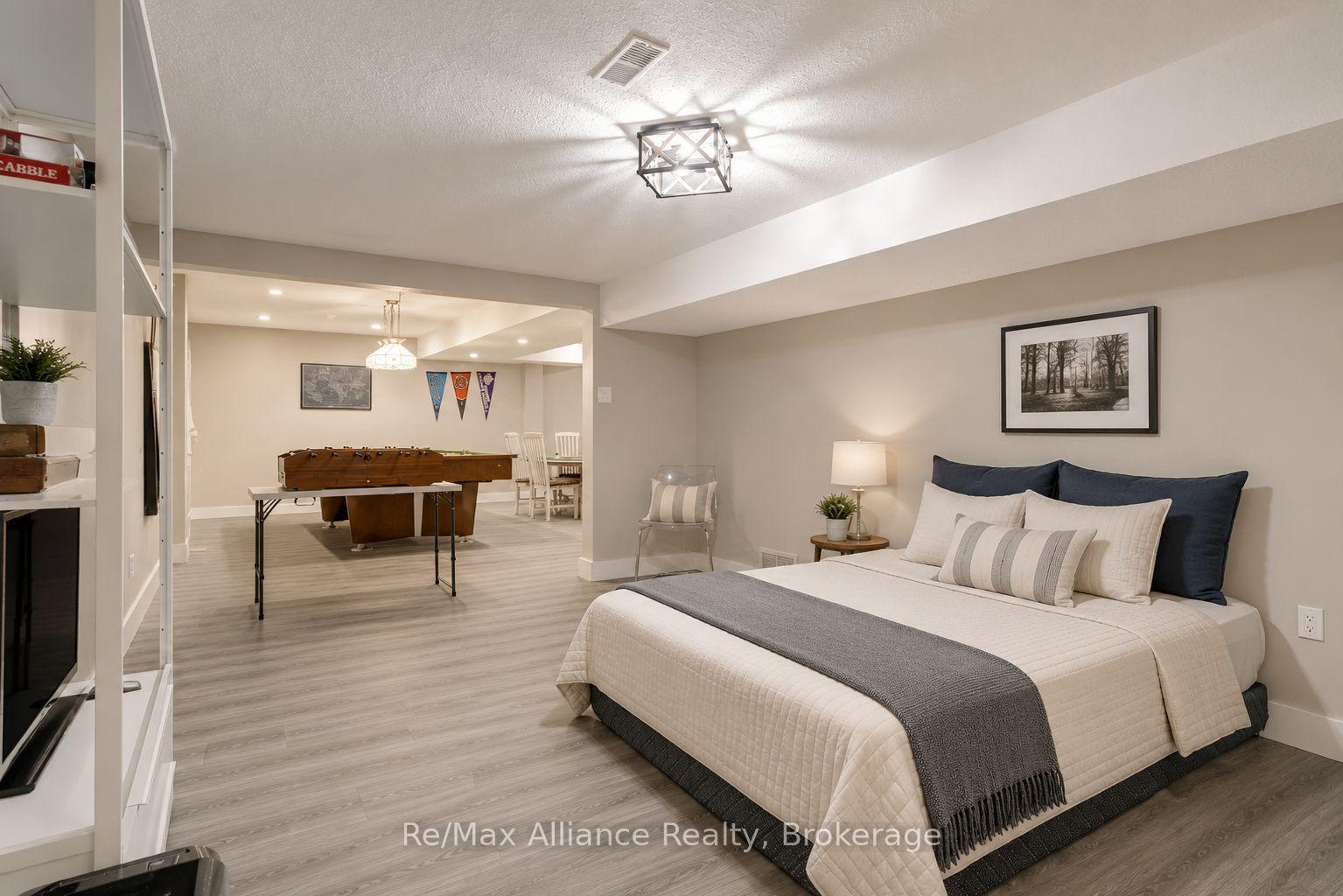 Photo 40 of 1168 Havendale Boulevard, Burlington, Tyandaga — HOMEH