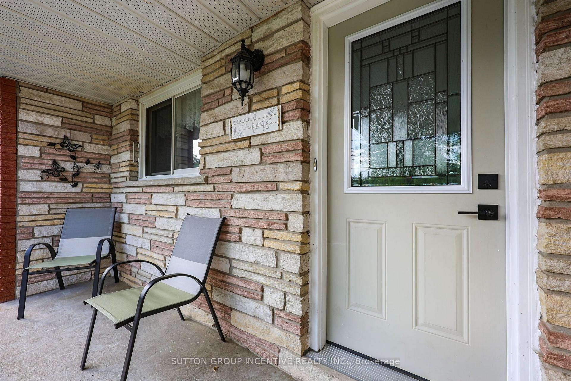 Photo 5 of 1006 Lebanon Drive, Innisfil, Alcona — HOMEH