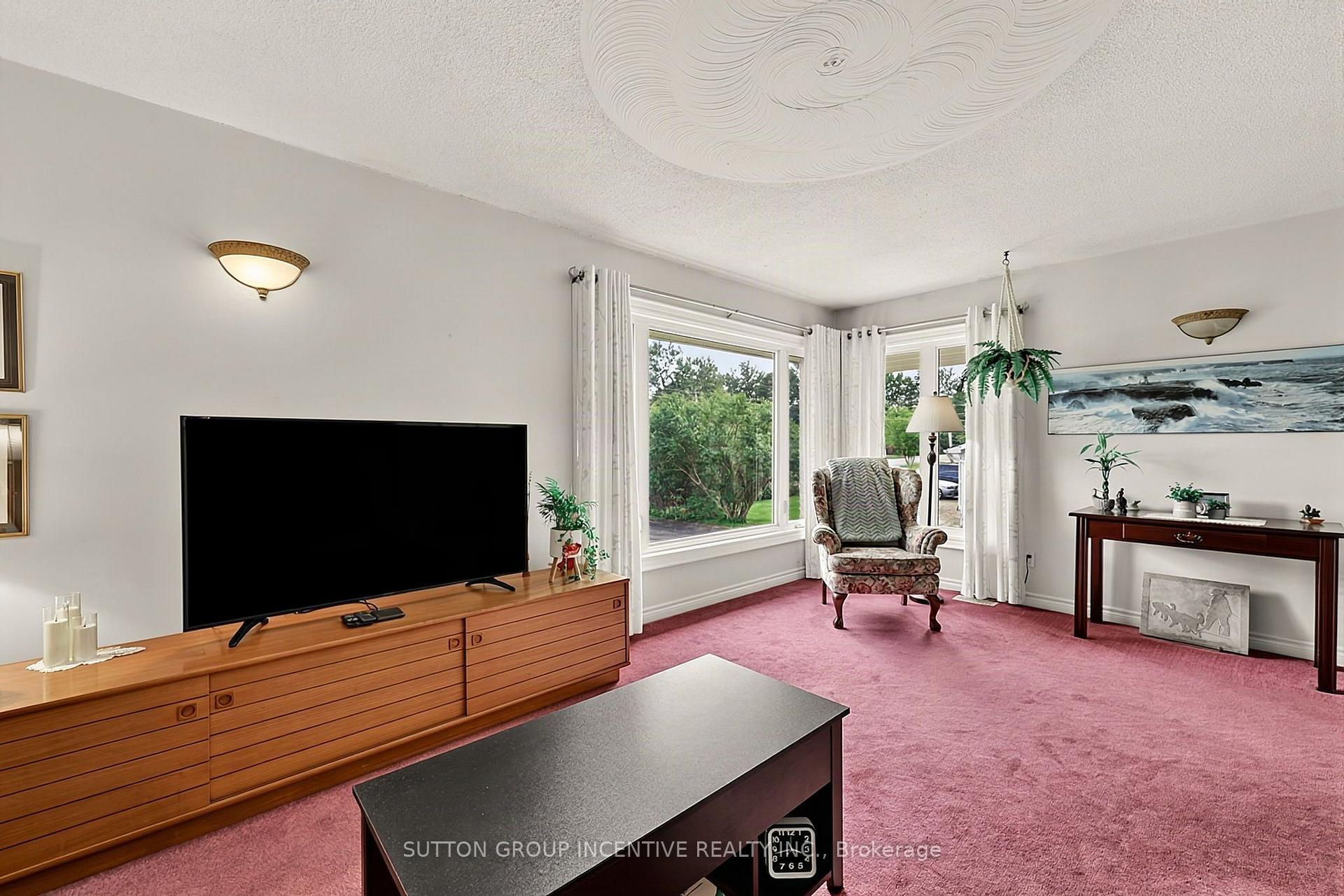 Photo 9 of 1006 Lebanon Drive, Innisfil, Alcona — HOMEH