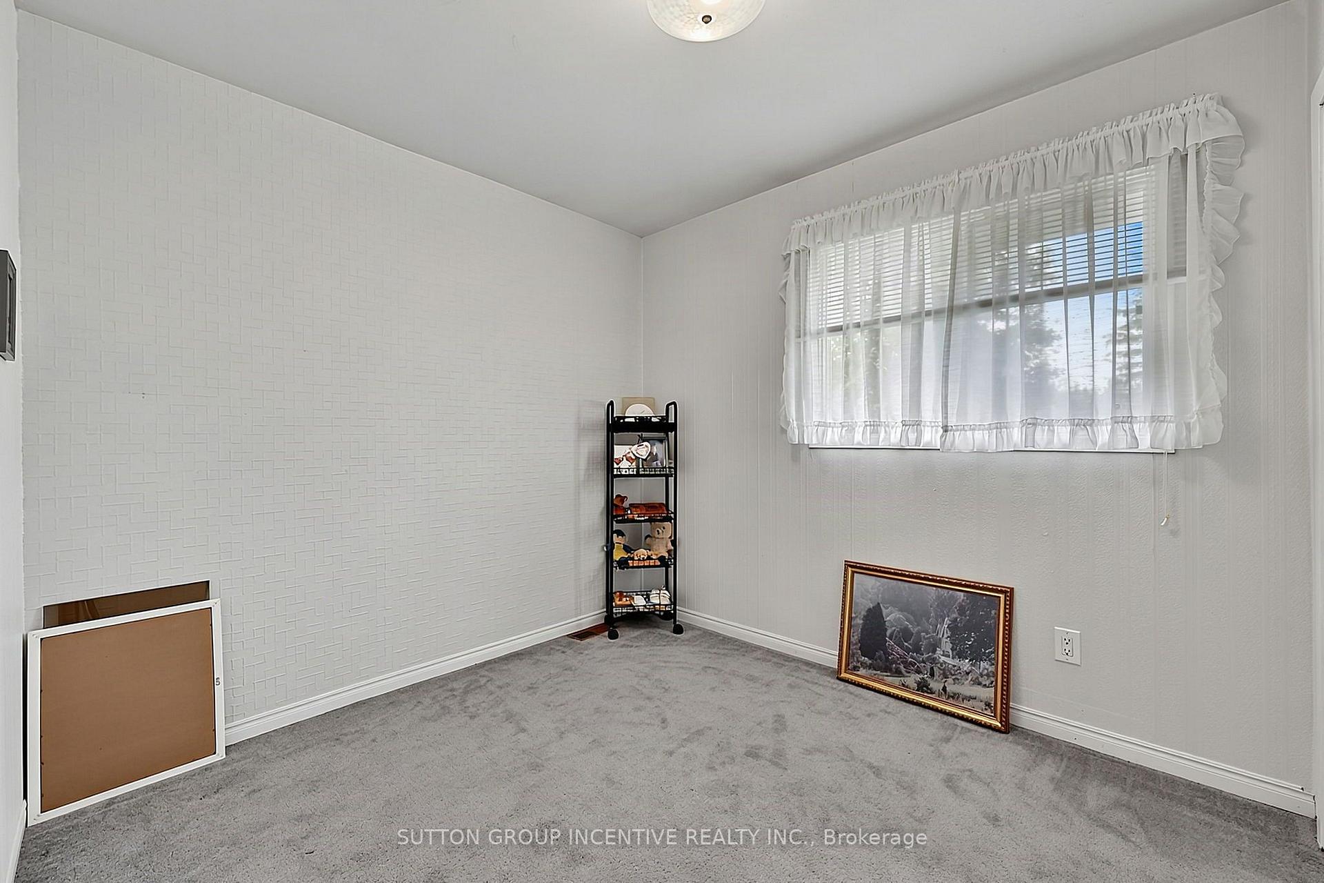 Photo 21 of 1006 Lebanon Drive, Innisfil, Alcona — HOMEH