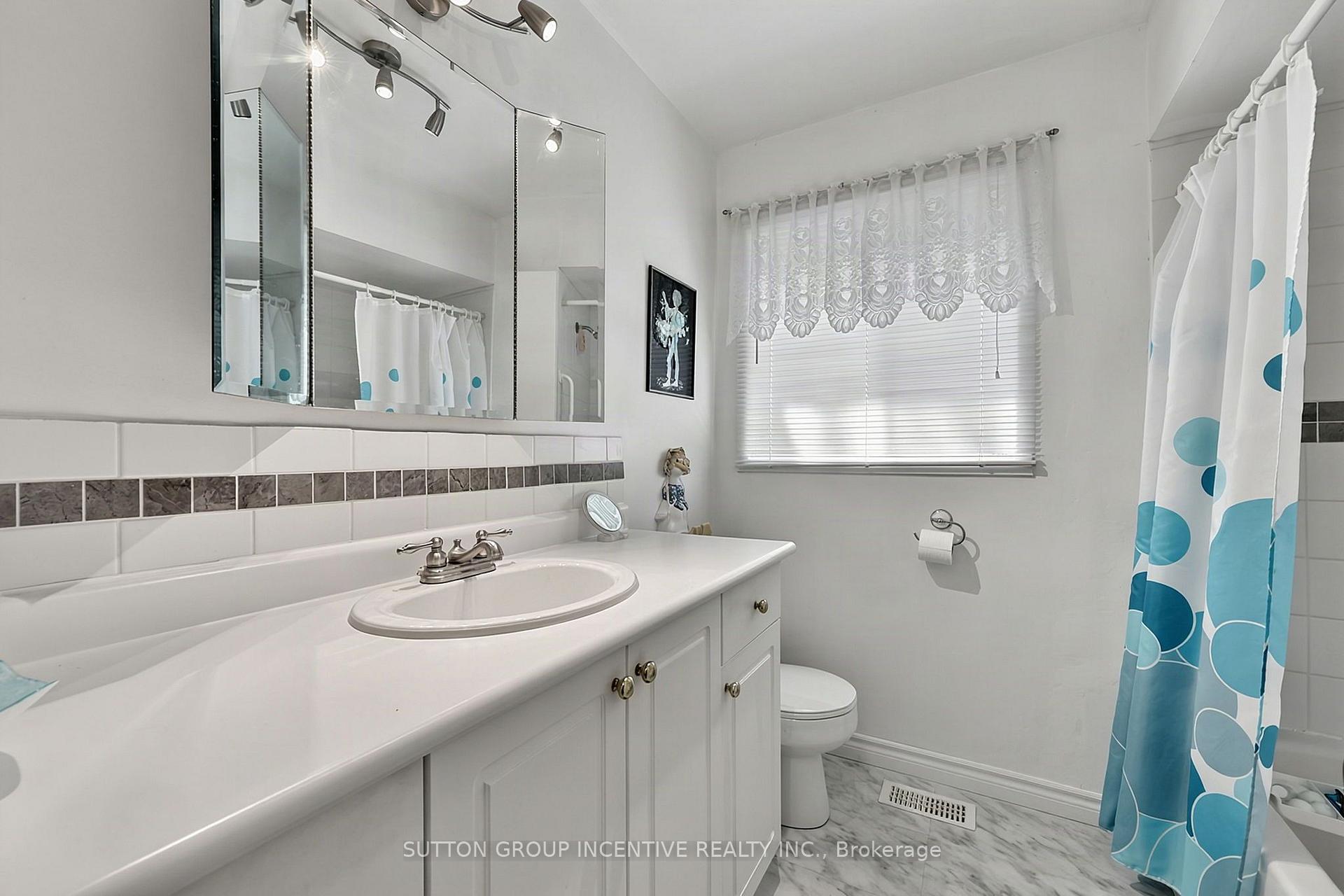 Photo 25 of 1006 Lebanon Drive, Innisfil, Alcona — HOMEH
