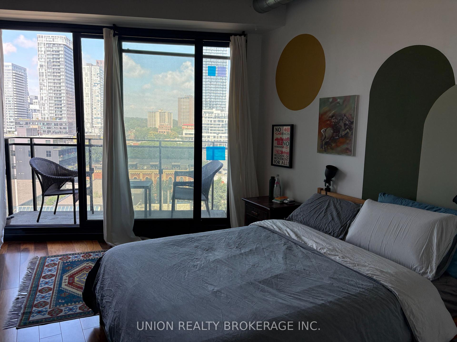 Photo 14 of Unit 902, 51 Trolley Crescent, Toronto, Moss Park — HOMEH