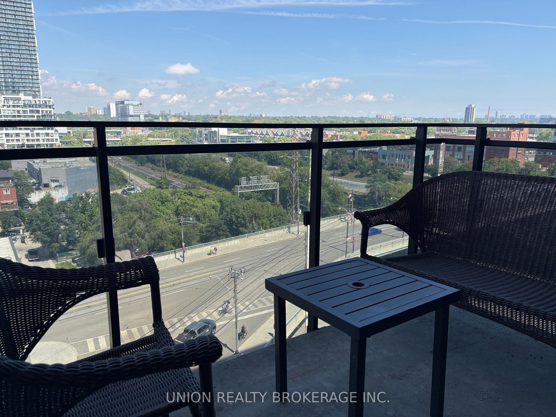Photo 19 of Unit 902, 51 Trolley Crescent, Toronto, Moss Park — HOMEH
