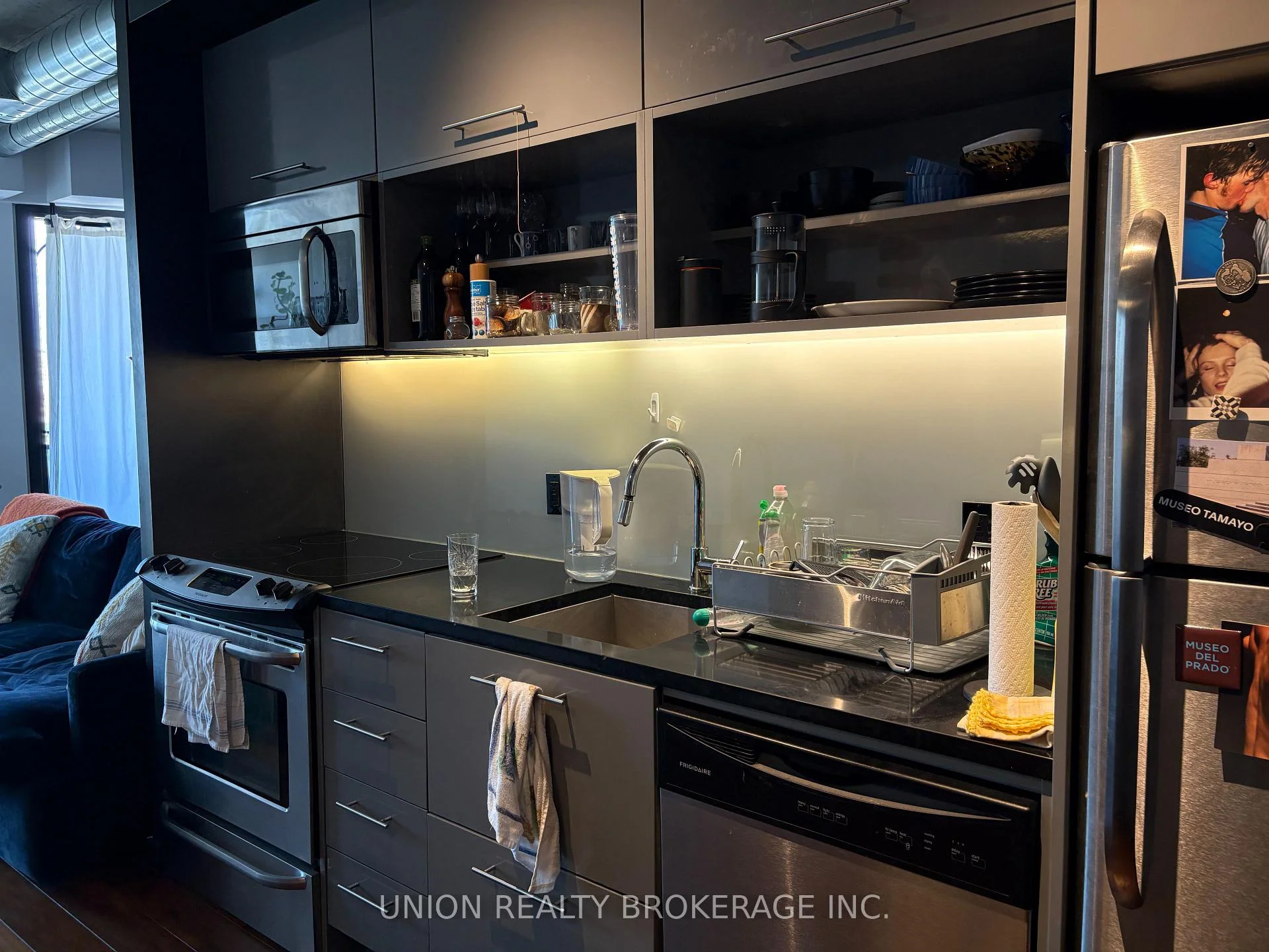 Photo 22 of Unit 902, 51 Trolley Crescent, Toronto, Moss Park — HOMEH