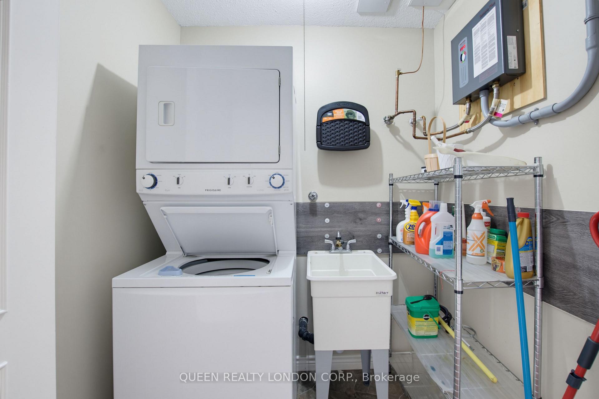 Photo 22 of 528 Cranbrook Road E, London, South M — HOMEH