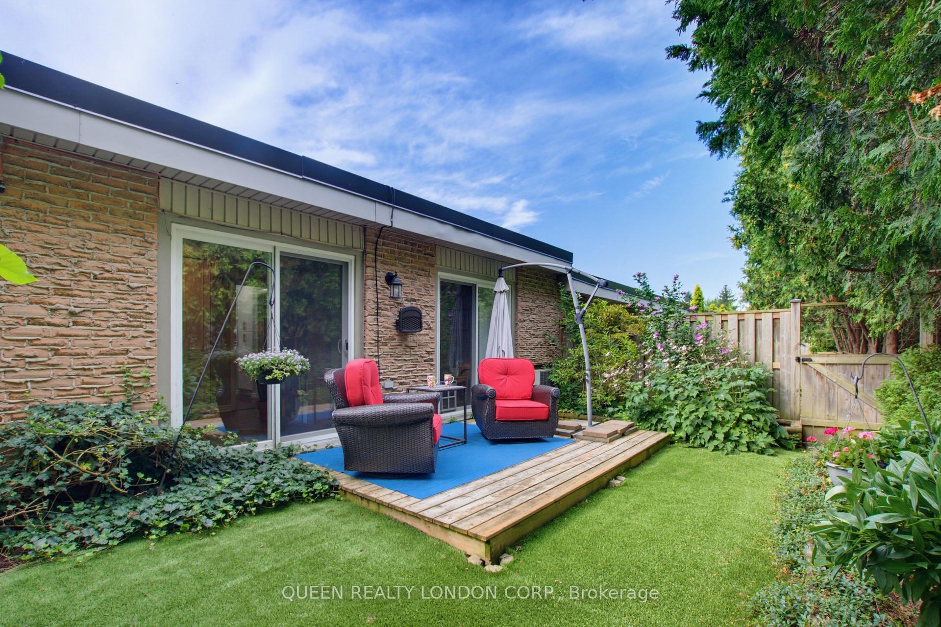 Photo 26 of 528 Cranbrook Road E, London, South M — HOMEH