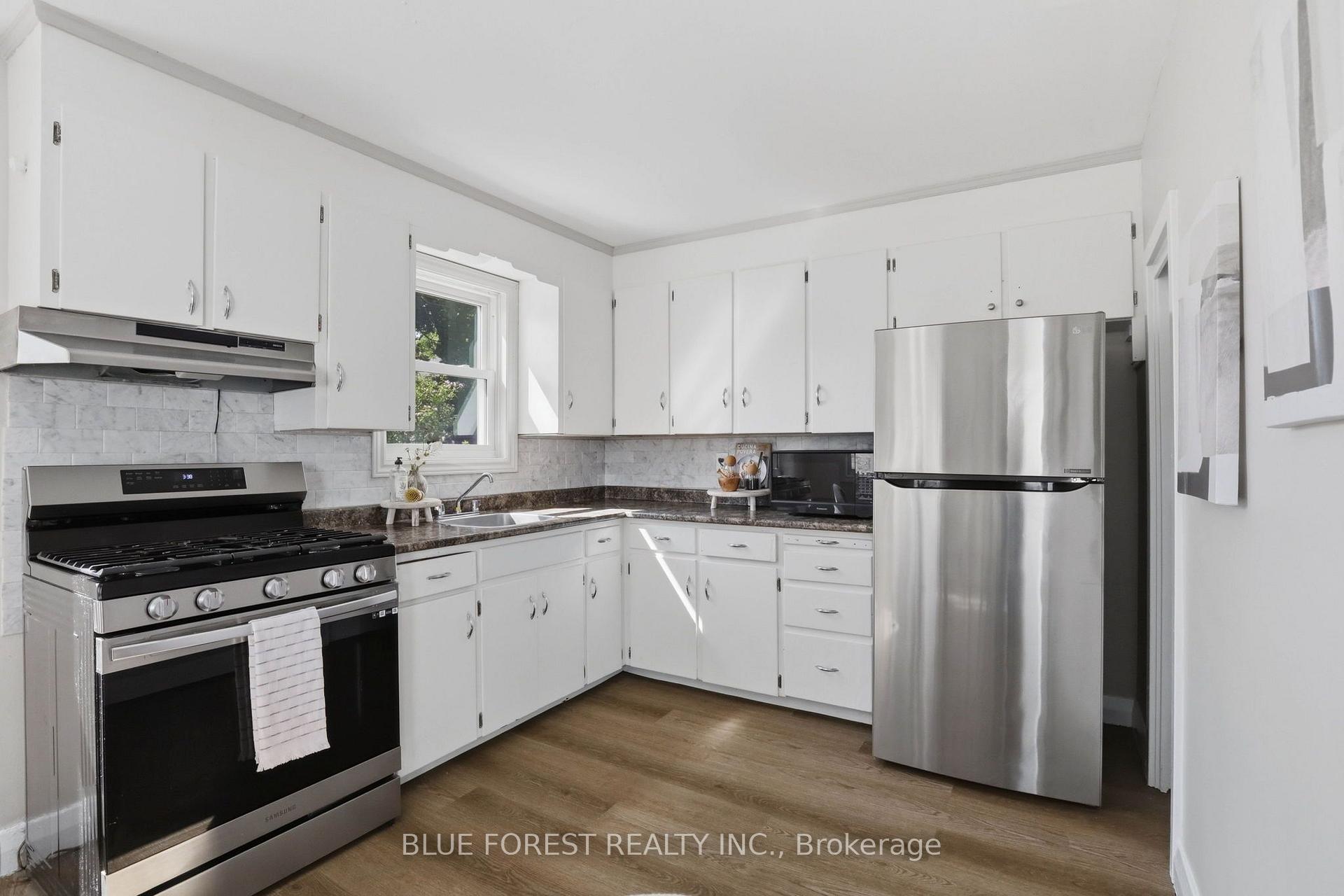Photo 13 of 35 Mackay Avenue, London, South E — HOMEH