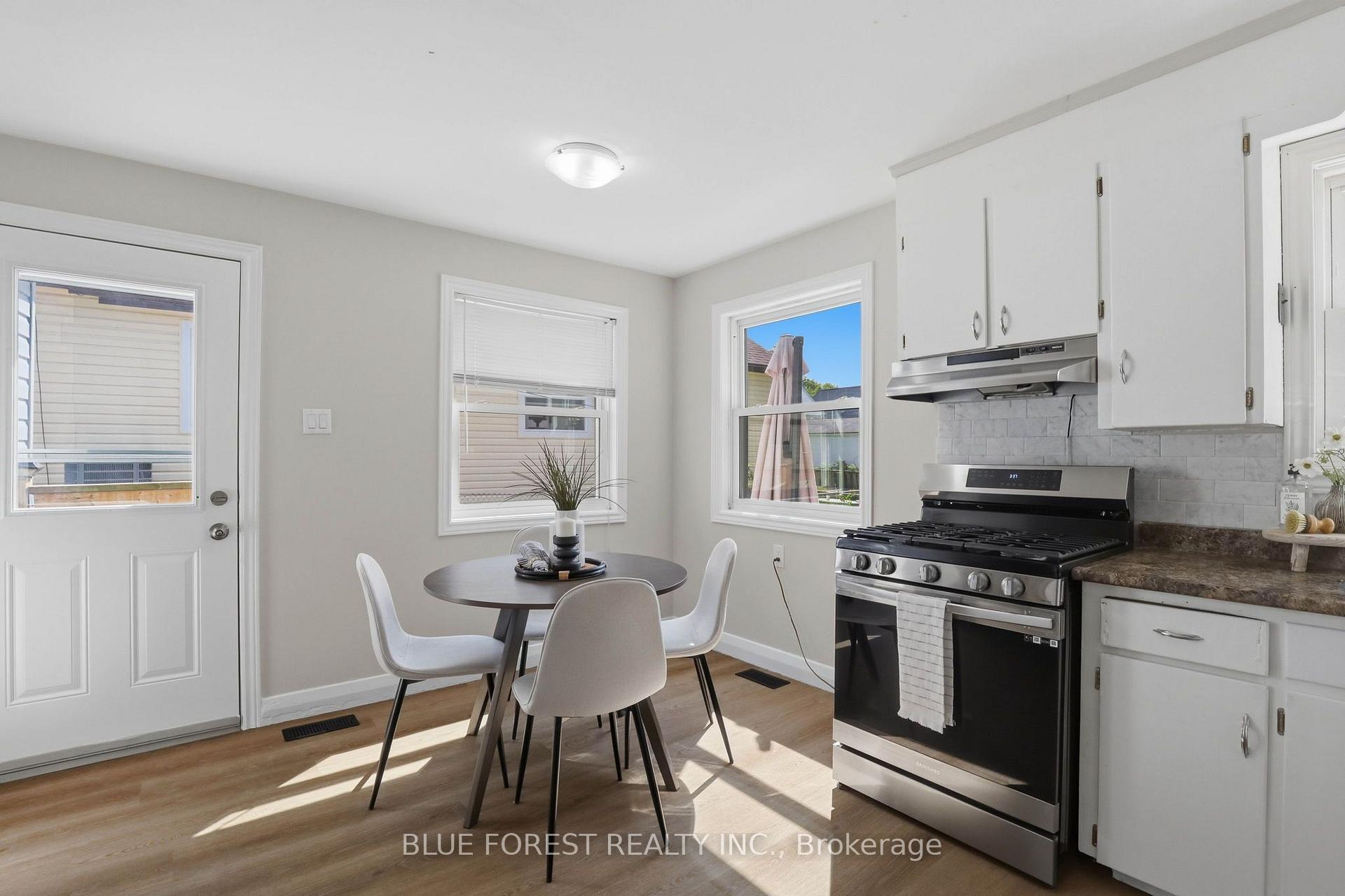 Photo 14 of 35 Mackay Avenue, London, South E — HOMEH