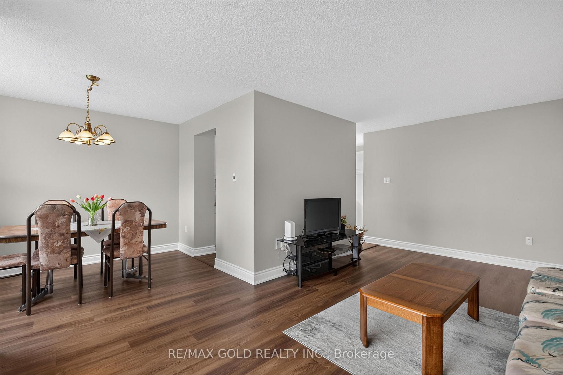 Photo 10 of Unit 1109, 3 Lisa Street, Brampton, Queen Street Corridor — HOMEH