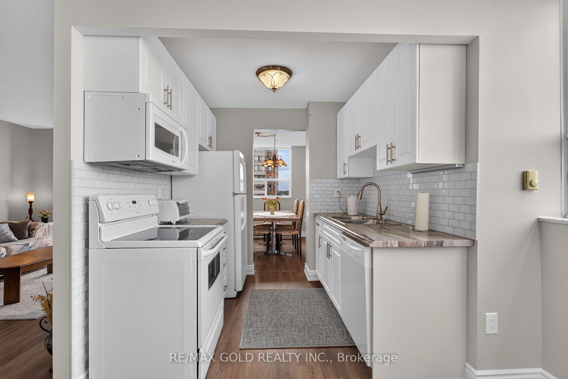 Photo 12 of Unit 1109, 3 Lisa Street, Brampton, Queen Street Corridor — HOMEH
