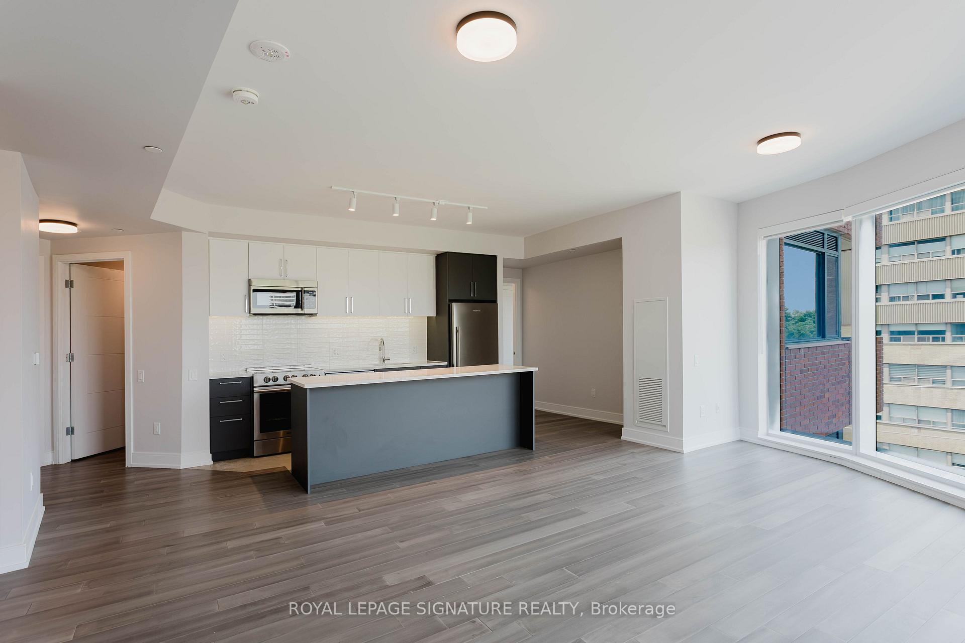 Photo 7 of Unit 306, 2525 Bathurst Street, Toronto, Forest Hill North — HOMEH