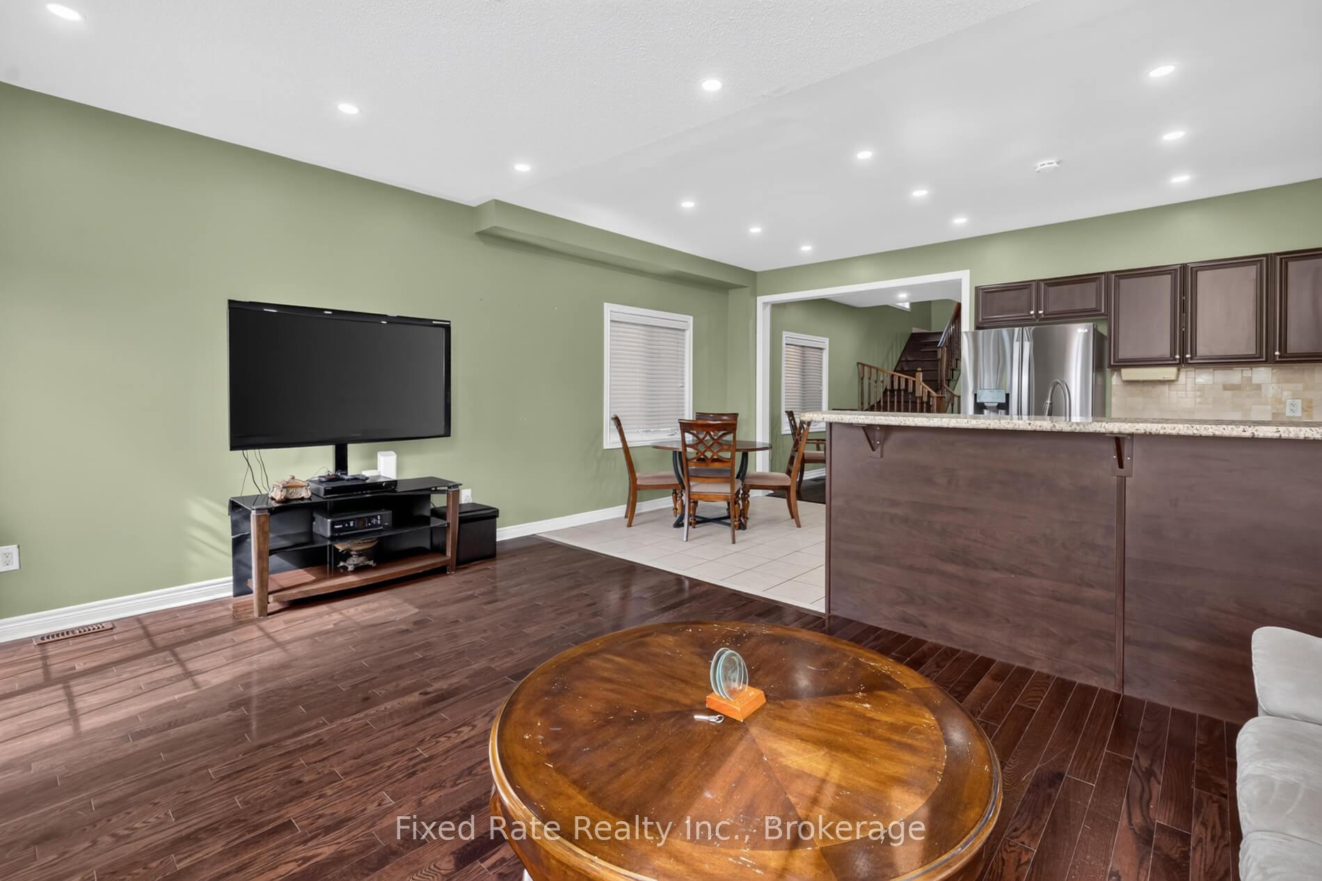 Photo 20 of 56 Versailles Crescent, Brampton, Bram East — HOMEH
