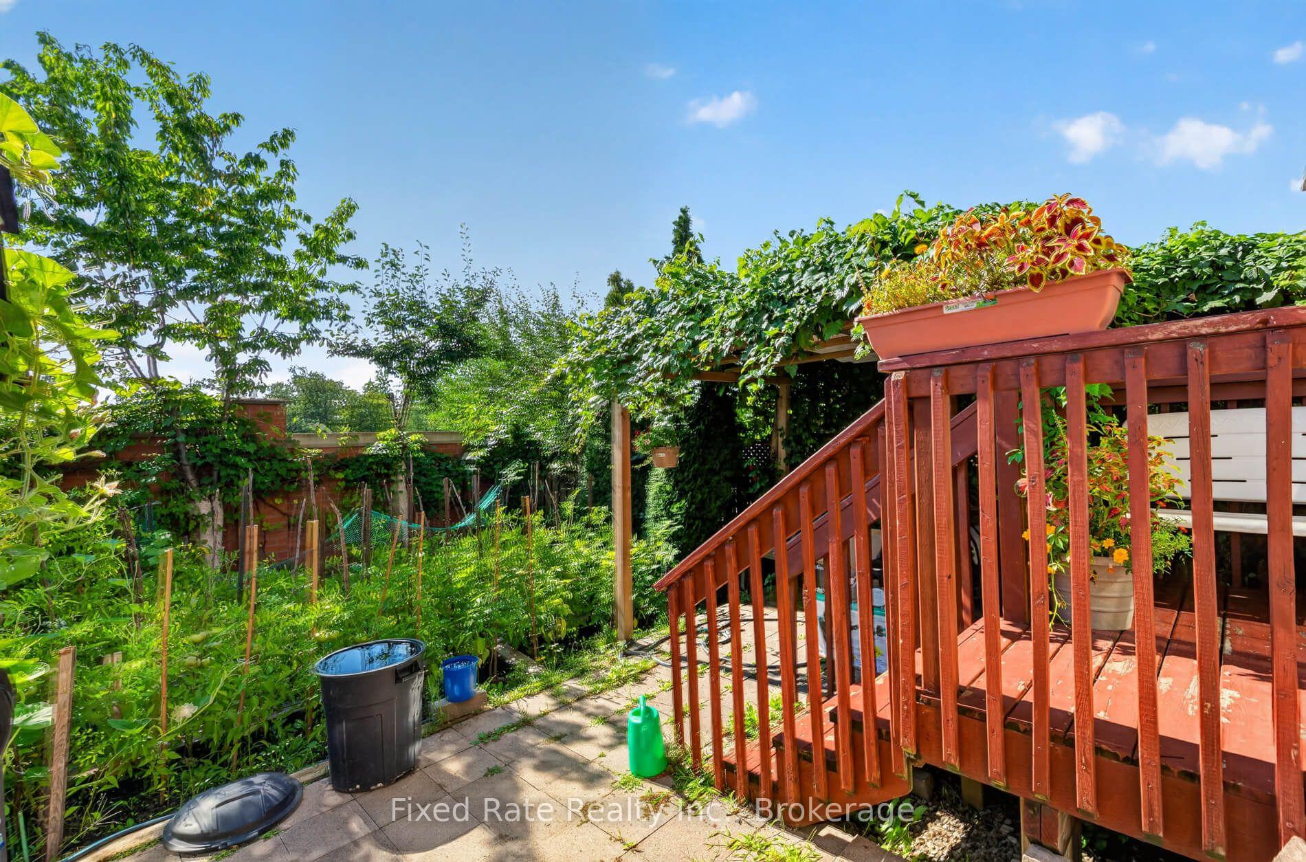 Photo 45 of 56 Versailles Crescent, Brampton, Bram East — HOMEH