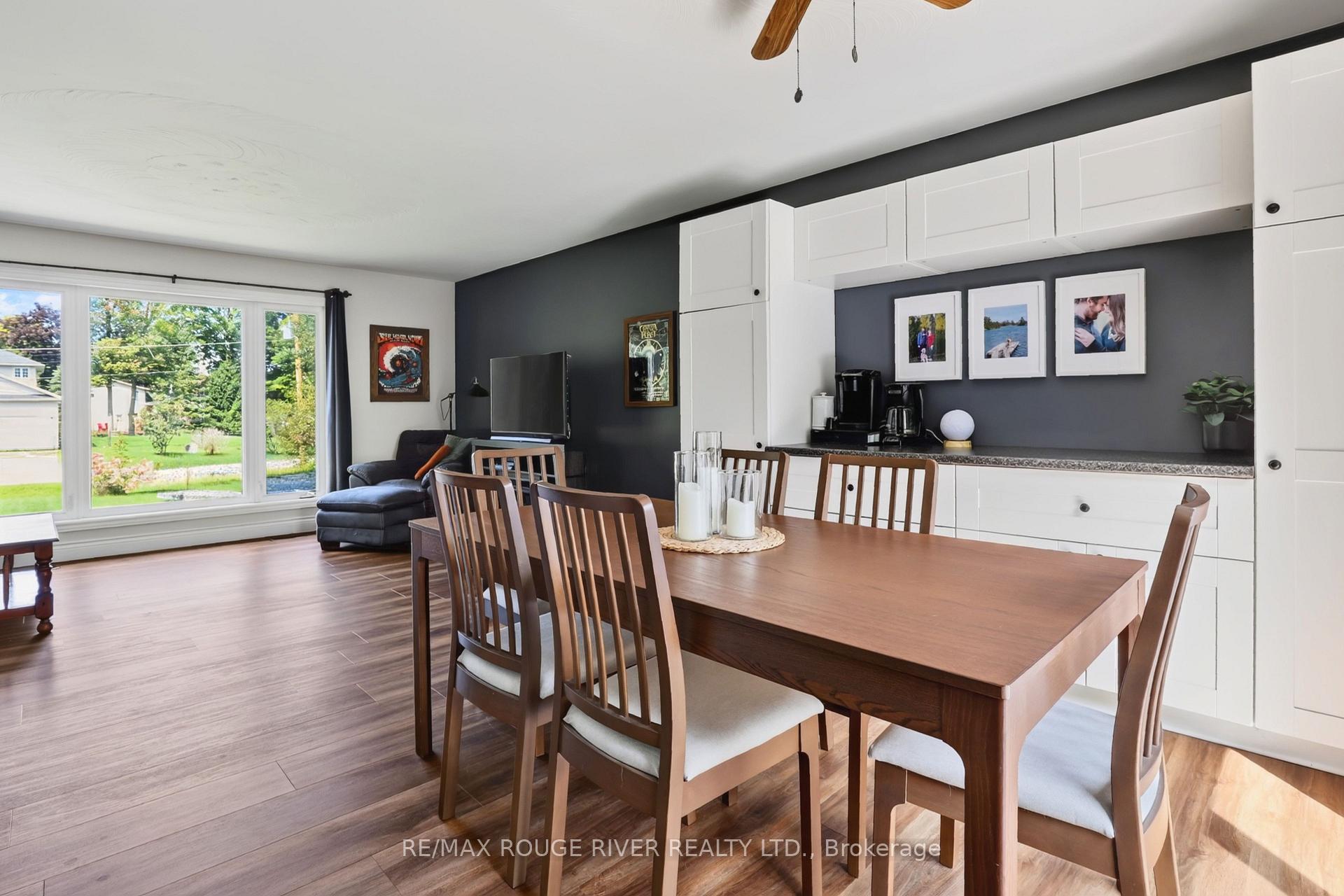 Photo 8 of 33 Creek Drive, Georgina, Pefferlaw — HOMEH